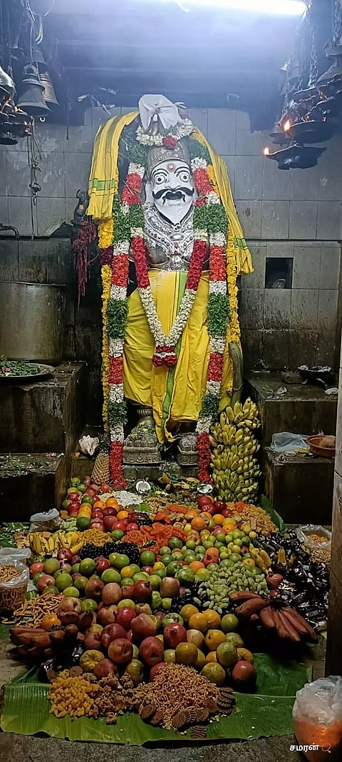 முனீஸ்வரர் கோவிலில் சிறப்பு வழிபாடு