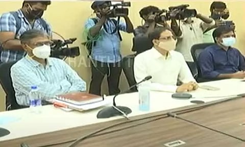 ஈரோடு கிழக்கு தொகுதி இடைத்தேர்தல் தொடர்பாக 688 வழக்குகள் பதிவு - தலைமை தேர்தல் அதிகாரி தகவல்