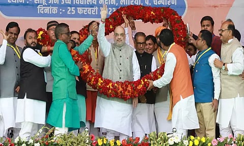 3 மாதங்களுக்கு ஒருமுறை பிரதமர் கனவு காண்கிறார், நிதிஷ்குமார் - அமித்ஷா