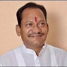 அசுத்த நீர் குடித்து உயிரிழந்த 3 பேரின் குடும்பத்திற்கு தலா ரூ.5 லட்சம் நிவாரணம்; மந்திரி பிரபு சவான் தகவல்