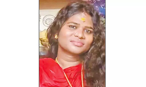 திருநங்கை கொலை வழக்கில் லாரி டிரைவர் கைது