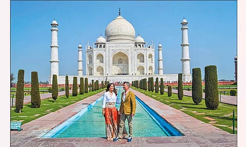 தாஜ்மகாலை சுற்றிப்பார்த்த டென்மார்க் பட்டத்து இளவரசர்..!!