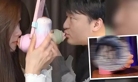 வீடியோ கால் முத்தம் கொடுக்கும் நவீன செயலி...! காதலர்கள் குஷி...!