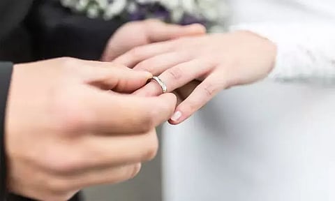 இங்கிலாந்தில் திருமணம் செய்யும் வயது 18 ஆக உயர்வு