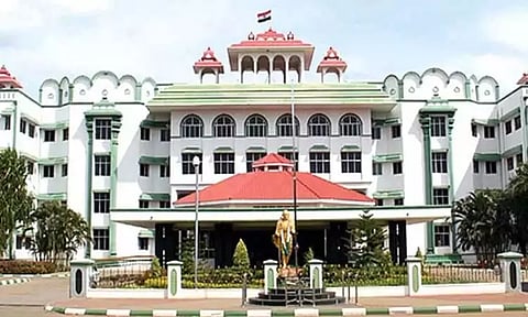 இந்தியன் ஓவர்சீஸ் வங்கியில் கொள்ளையடிக்க முயன்றவருக்கு ஜாமின் வழங்கிய கோர்ட்