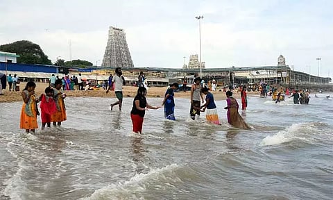 மாசித்திருவிழா கோலாகலம்: திருச்செந்தூர் முருகன் கோவிலில் நாளை தேரோட்டம்..!