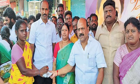 முதல்-அமைச்சர் மு.க.ஸ்டாலின் பிறந்த நாள் விழா நலத்திட்ட உதவிகள் வழங்கி கொண்டாட்டம்