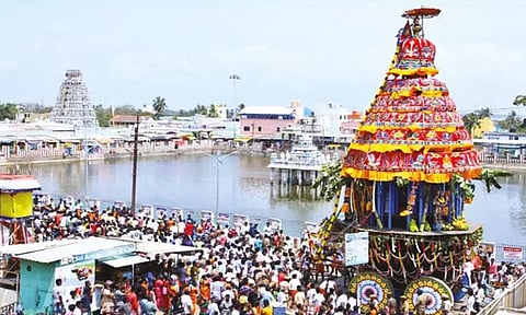திருப்போரூர் முருகன் கோவிலில் தேரோட்டம்