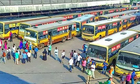 சென்னையில் தனியார் பேருந்து - எதிர்ப்பு தெரிவித்து தொமுச உள்ளிட்ட அமைப்புகள் முதல் அமைச்சருக்கு கடிதம்