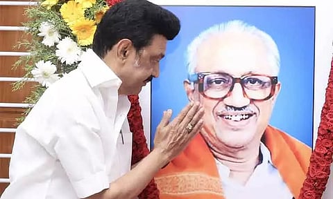 பேராசிரியர் அன்பழகன் நினைவு தினம் - முதல் அமைச்சர் மு.க.ஸ்டாலின் மரியாதை