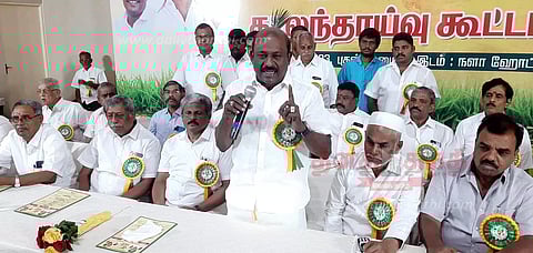 கடைகளின் பெயர் பலகை தமிழில் வைக்கப்படும்