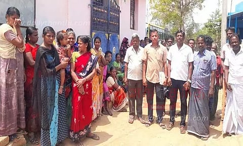 டாஸ்மாக் கடையை முற்றுகையிட்ட பொதுமக்கள்