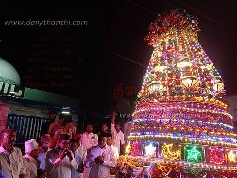 சந்தனக்கூடு திருவிழா