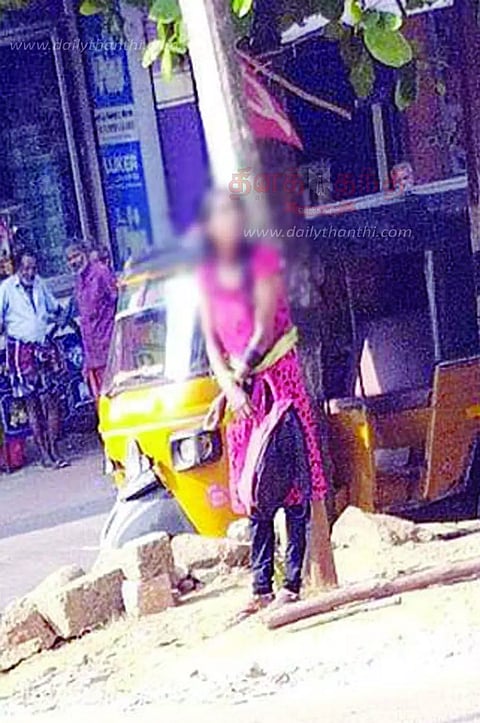 கேலி-கிண்டல் செய்ததை தட்டி கேட்ட பெண்ணை மின்கம்பத்தில் கட்டி வைத்ததால் பரபரப்பு 3 ஆட்டோ டிரைவர்கள் கைது