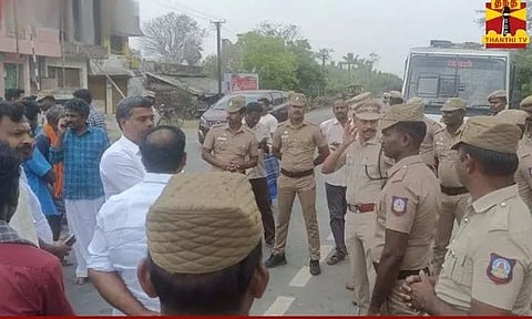 என்.எல்.சி, கடலூர் மாவட்ட நிர்வாகத்தை எதிர்த்து பாமக முழு அடைப்பு போராட்டம் - 7 ஆயிரம் போலீசார் பாதுகாப்பு