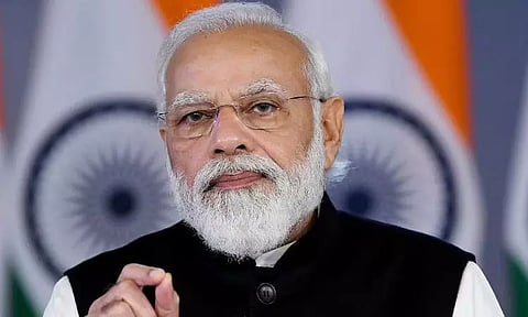 திறமையான கைவினை கலைஞர்கள் சுய சார்பு இந்தியாவின் உண்மையான அடையாளங்கள்: பிரதமர் மோடி புகழாரம்