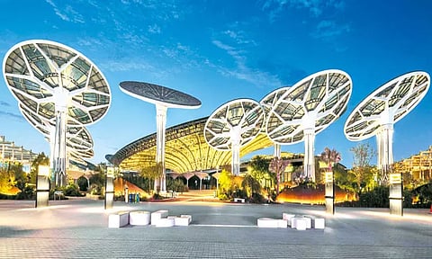 உலக பருவநிலை உச்சி மாநாட்டிற்காக தயாராகும் துபாய் எக்ஸ்போ நகரம்