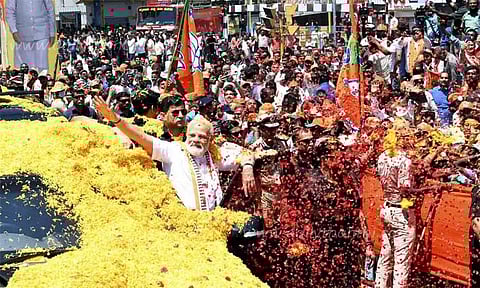 118 கி.மீ. தூரத்துக்கு அமைக்கப்பட்ட பெங்களூரு-மைசூரு விரைவுச்சாலை; ரதமர் மோடி நாட்டுக்கு அர்ப்பணித்தார்