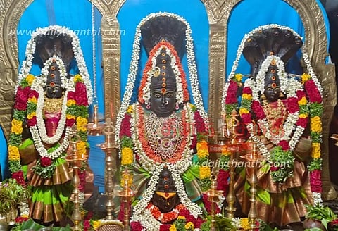 முப்பெரும் தேவியர் பவானி அம்மன் கோவிலில் சிறப்பு பூஜை