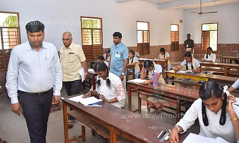 19,854 மாணவ-மாணவிகள் பிளஸ்-2 தேர்வு எழுதினர்