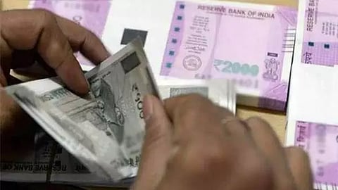 கடந்த ஆண்டு மார்ச் மாத நிலவரப்படி புழக்கத்தில் ரூ.31 லட்சம் கோடி ரொக்கம் - நிர்மலா சீதாராமன்