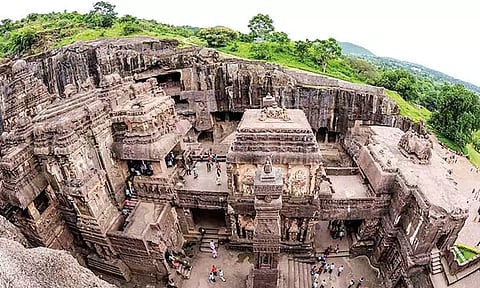 கற்பனைக்கும் எட்டாத கயிலாசநாதர் கோவில்