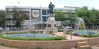 மதுரை காமராஜர் பல்கலைக்கழகத்தில் 2006-ம் ஆண்டுக்கு முன்னர் எம்.பில். படிப்பில் சேர்ந்தவர்களுக்கு இறுதிவாய்ப்பு