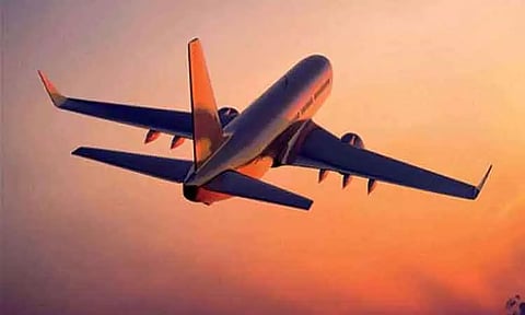 இந்திய விமான நிறுவனங்கள் மீது 3 ஆண்டுகளில் 4,733 புகார்கள் - மத்திய அரசு தகவல்