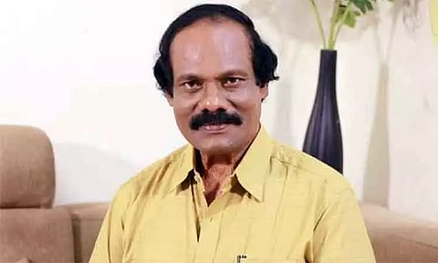 தேர்வு எழுதாத மாணவர்களுக்கு வாய்ப்பு; ரிசல்ட் வந்த ஒரு மாதத்தில் மறுதேர்வு - திண்டுக்கல் ஐ.லியோனி தகவல்