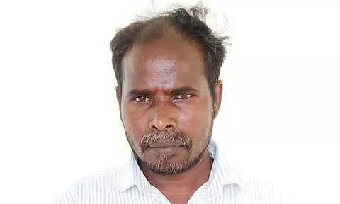 பள்ளி மாணவியை பலாத்காரம் செய்த தொழிலாளிக்கு 20 ஆண்டு சிறைவிழுப்புரம் போக்சோ கோர்ட்டில் தீர்ப்பு