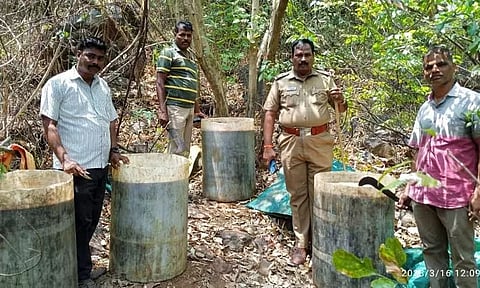 3 ஆயிரம் லிட்டர் சாராய ஊறல் அழிப்பு