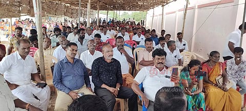 கூடுதாழையில் மீனவர்கள் ஆர்ப்பாட்டம்