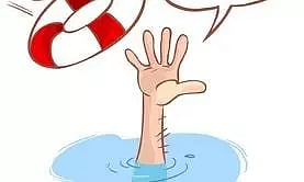 நள்ளிரவில் கிணற்றில் குதித்த தாய்-மகளை காப்பாற்றிய போலீசார்