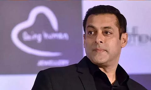 மின்னஞ்சலில் கொலை மிரட்டல் - சல்மான் கான் வீட்டுக்கு பலத்த பாதுகாப்பு