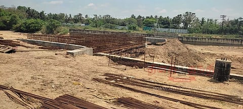 கோரையாற்றின் குறுக்கே பாலம் கட்டும் பணி தொடங்கியது