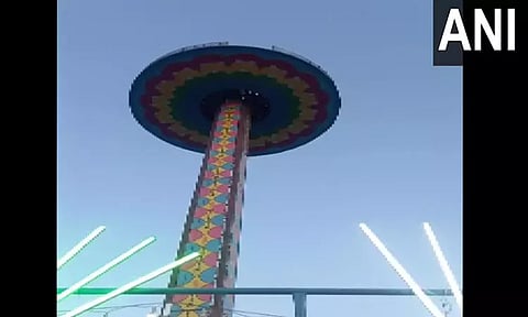 அந்தரத்தில் சுழன்று கொண்டிருக்கும் போது திடீரென விழுந்த ராட்டினம்... கதிகலங்க வைக்கும் வீடியோ...