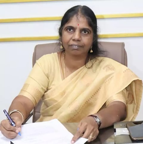 இ-சேவை மையங்கள் தொடங்க விண்ணப்பிக்கலாம்