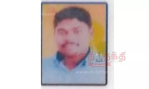 குளத்தில் ரேஷன் கடை ஊழியர் பிணம்
