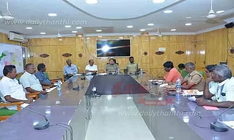 தேசியக்குழு தலைவர் தலைமையில் ஆலோசனை