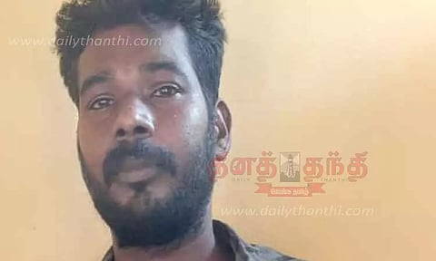 இலங்கையில் இருந்து மண்டபம் முகாமுக்கு வந்த அகதியிடம் போலீசார் விசாரணை