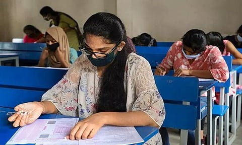 'டான்செட்' நுழைவுத்தேர்வு: 30 ஆயிரத்துக்கும் மேற்பட்டோர் எழுதினர்