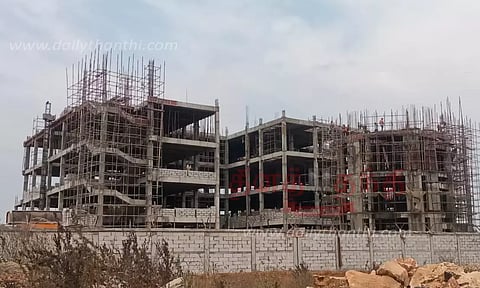 மதுரையில் இருந்து 1-ந்தேதி முதல் 24 மணி நேர விமான சேவை - விமான நிலைய இயக்குனர் தகவல்