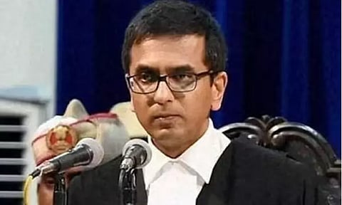 கணியன் பூங்குன்றனாரை மேற்கோள் காட்டிய சுப்ரீம் கோர்ட்டு தலைமை நீதிபதி