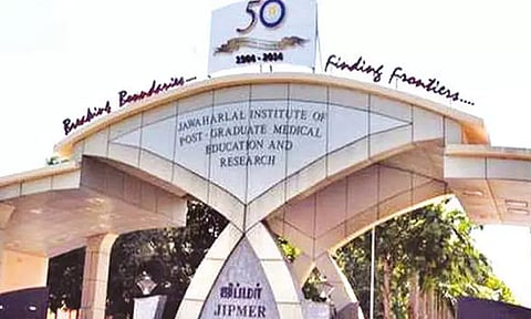 புதுச்சேரி ஜிப்மர் மருத்துவமனையில் ஏப்ரல் 4ம் தேதி வெளிப்புற நோயாளிகள் பிரிவு இயங்காது...!