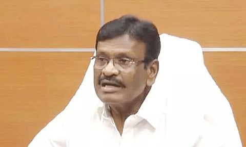 ஆவின் பால் விநியோகம் தாமதம்: 2 அதிகாரிகள் மீது நடவடிக்கை