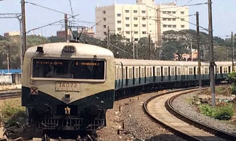 பராமரிப்பு பணி காரணமாக சென்னை மின்சார ரெயில் சேவையில் மாற்றம்