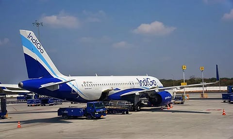 இண்டிகோ விமானத்தில் பணிப்பெண்ணிடம் பாலியல் சீண்டல்; சுவீடன் நாட்டு முதியவர் கைது