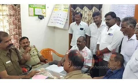 நகர காங்கிரஸ் தலைவர் யார் என்பது குறித்து பேச்சுவார்த்தை