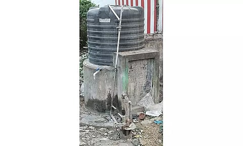 குடிநீர் வினியோகம் செய்ய வேண்டும்