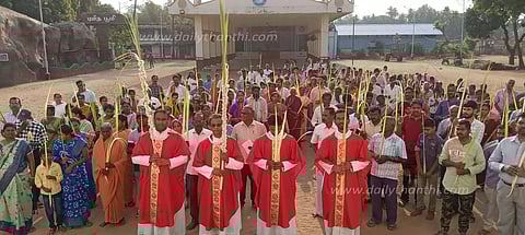 குருத்தோலை ஞாயிறு பவனி